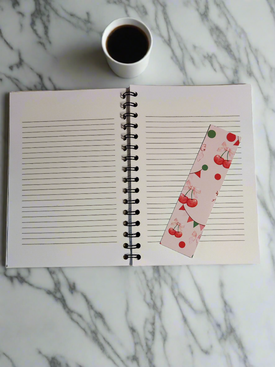 Anteckningsbok – Körsbär & Rosetter (A5)