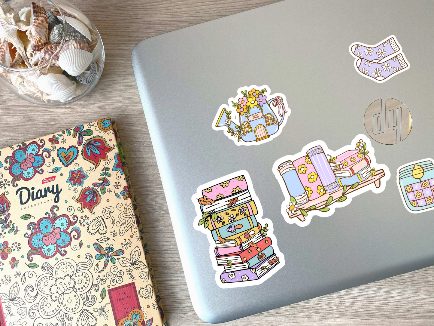 Cozy Pages – Vinyl Stickers 7-pack